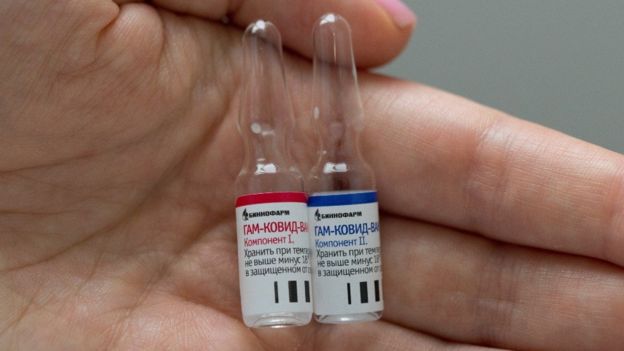 Vacuna contra la covid-19: las “jugadas sucias” y los atajos en la carrera para lograr una fórmula contra el coronavirus (y los riesgos que implican)